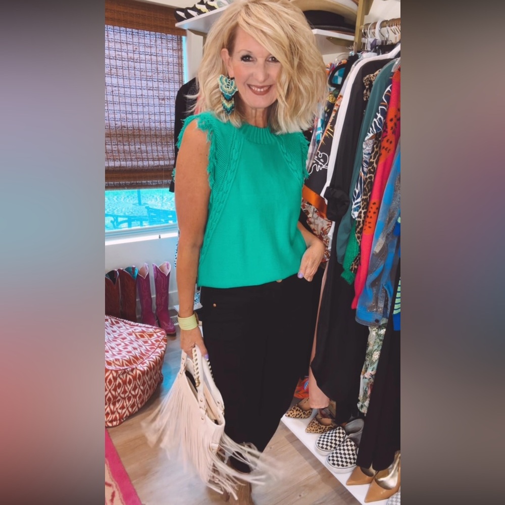 Sleeveless Fringe Sweater - Picture 2 of 12
